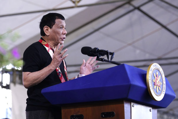 Duterte tells mayor to allow Negros Occidental folk to vote freely