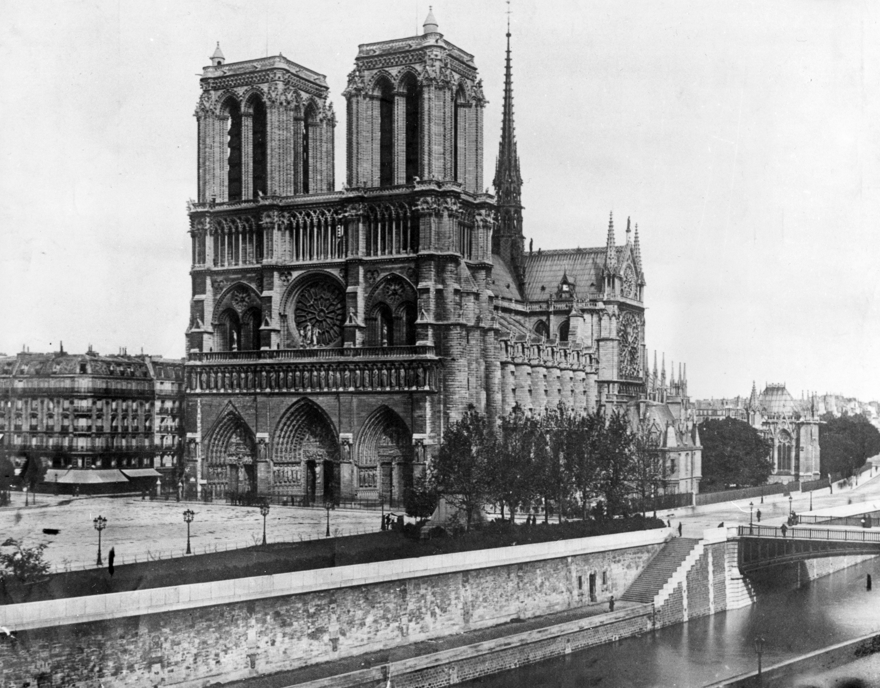 Notre Dame hailed as monument to the 'best of civilization'