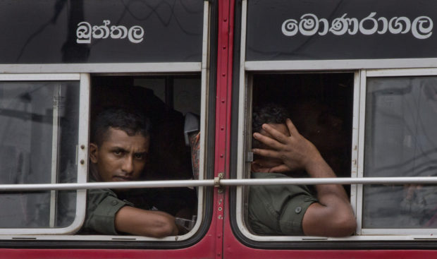  Sri Lanka lifts social media ban imposed after Easter blasts