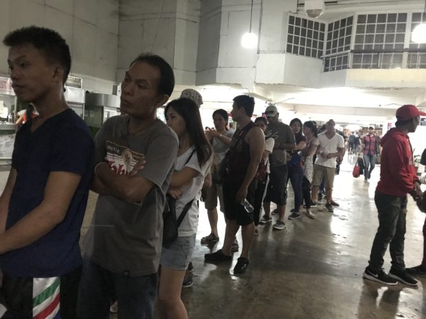 Araneta Bus Terminal queues