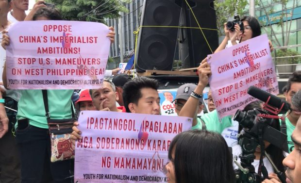 Araw ng Kagitingan rally: 'China, layas!'