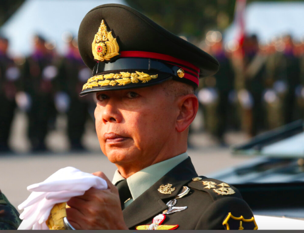 Thai army chief sends warning to critics of the monarchy