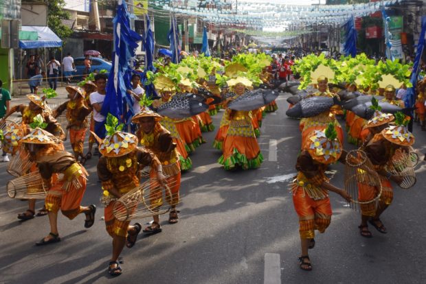  Street dancing kicks off 'Bangus' Festival in Dagupan City