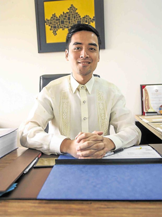 Newcomer Sotto challenges Eusebio family’s 27-year hold on city 