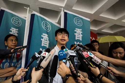 Hong Kong student leader Joshua Wong sent back to jail