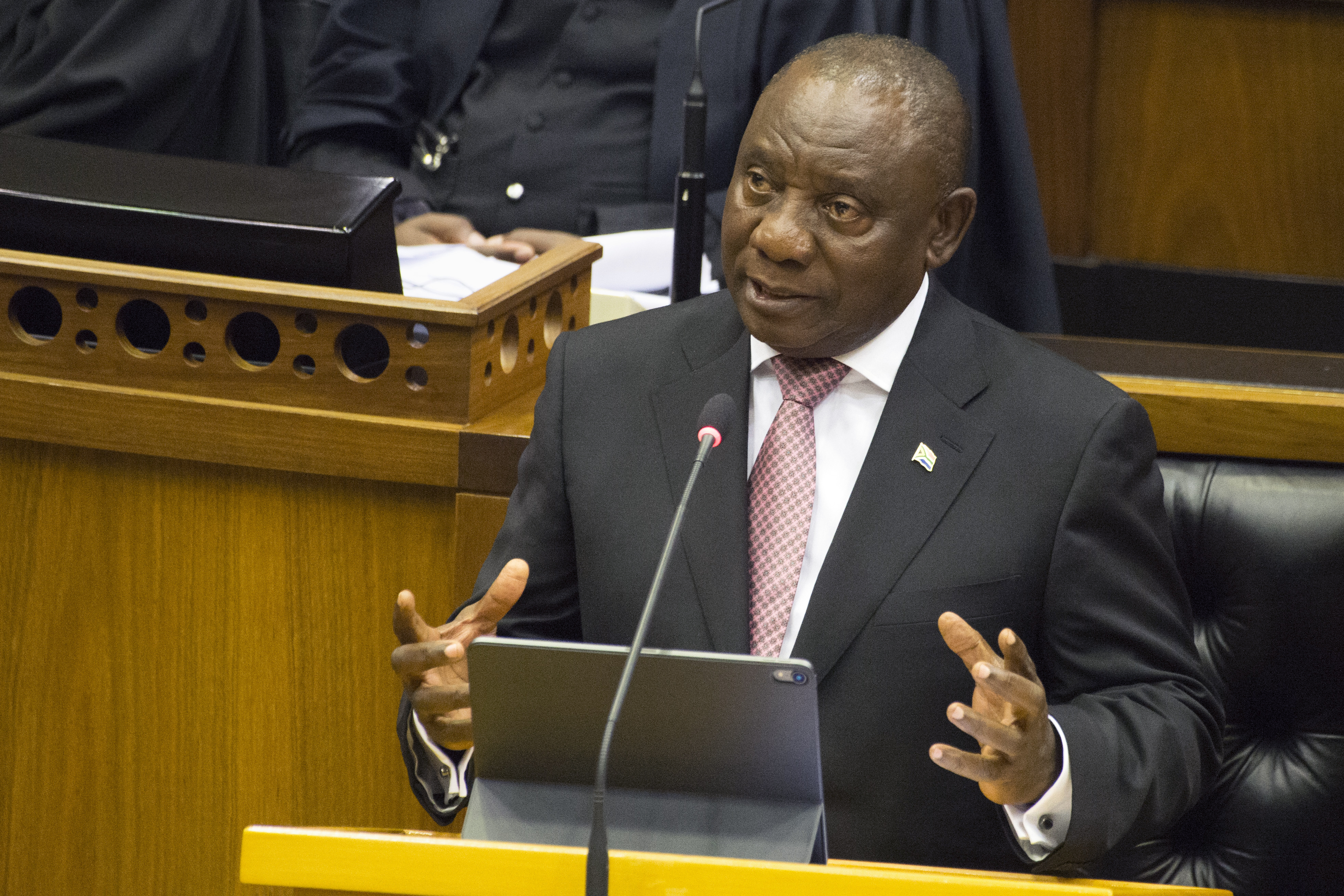 South Africa: The five labors of Cyril Ramaphosa