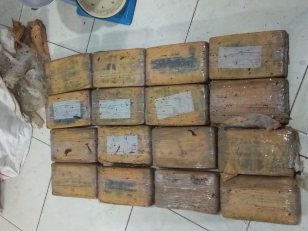 Surigao fisherman finds 16 bricks of suspected cocaine