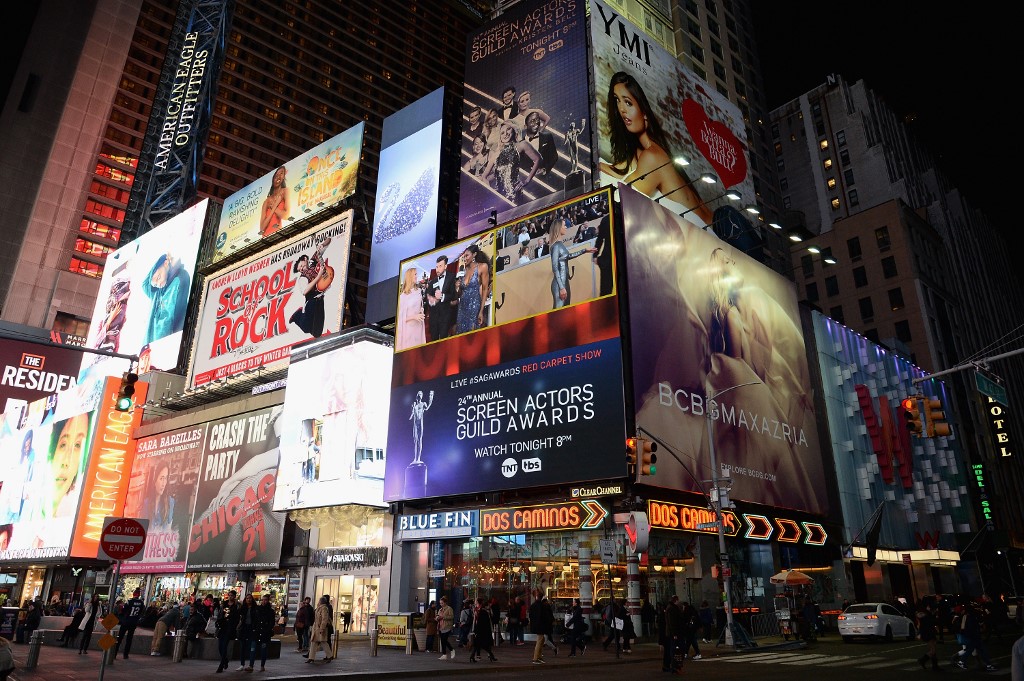 Billboard in New York's Times Square catches fire Inquirer News