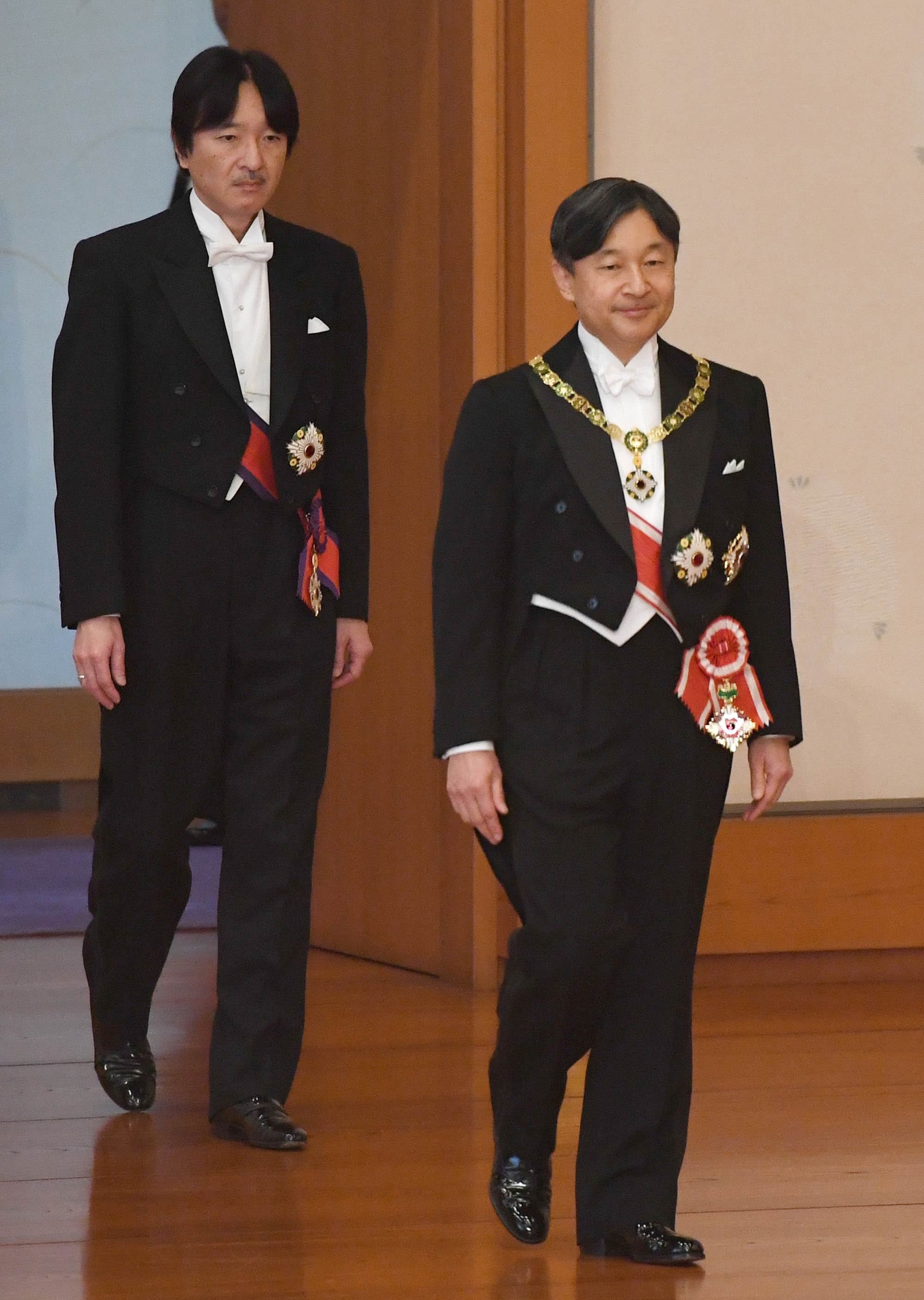 On 1st day as Japan's emperor, Naruhito vows to pursue peace