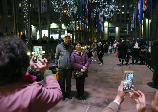 Chinese tourism to US drops for 1st time in 15 years