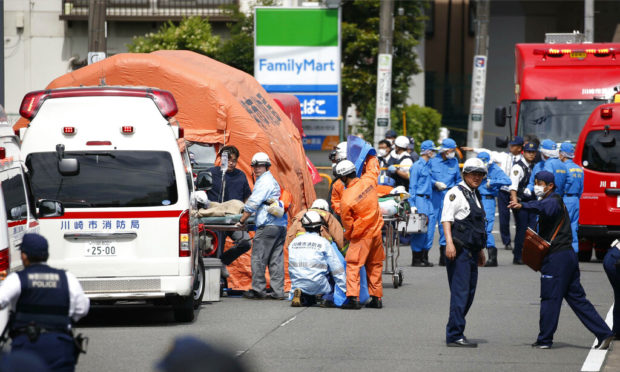 Man stabs kids at Japan bus stop; at least 19 people wounded