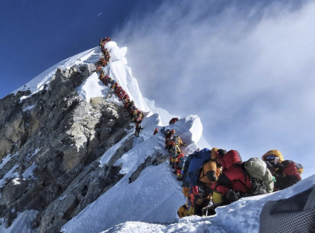  Deaths rise as Nepal issues more permits for Mount Everest