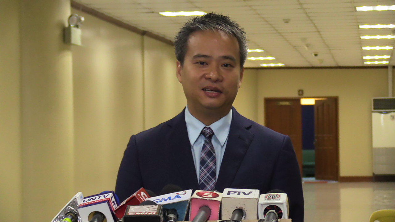 Villanueva wants additional allowance for SUCs, tech-voc schools' faculty