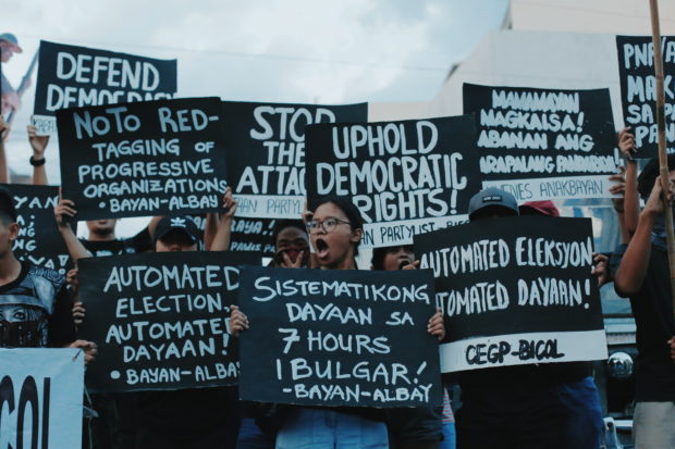 Bicol militants call for poll transparency in 'Black Friday' protests