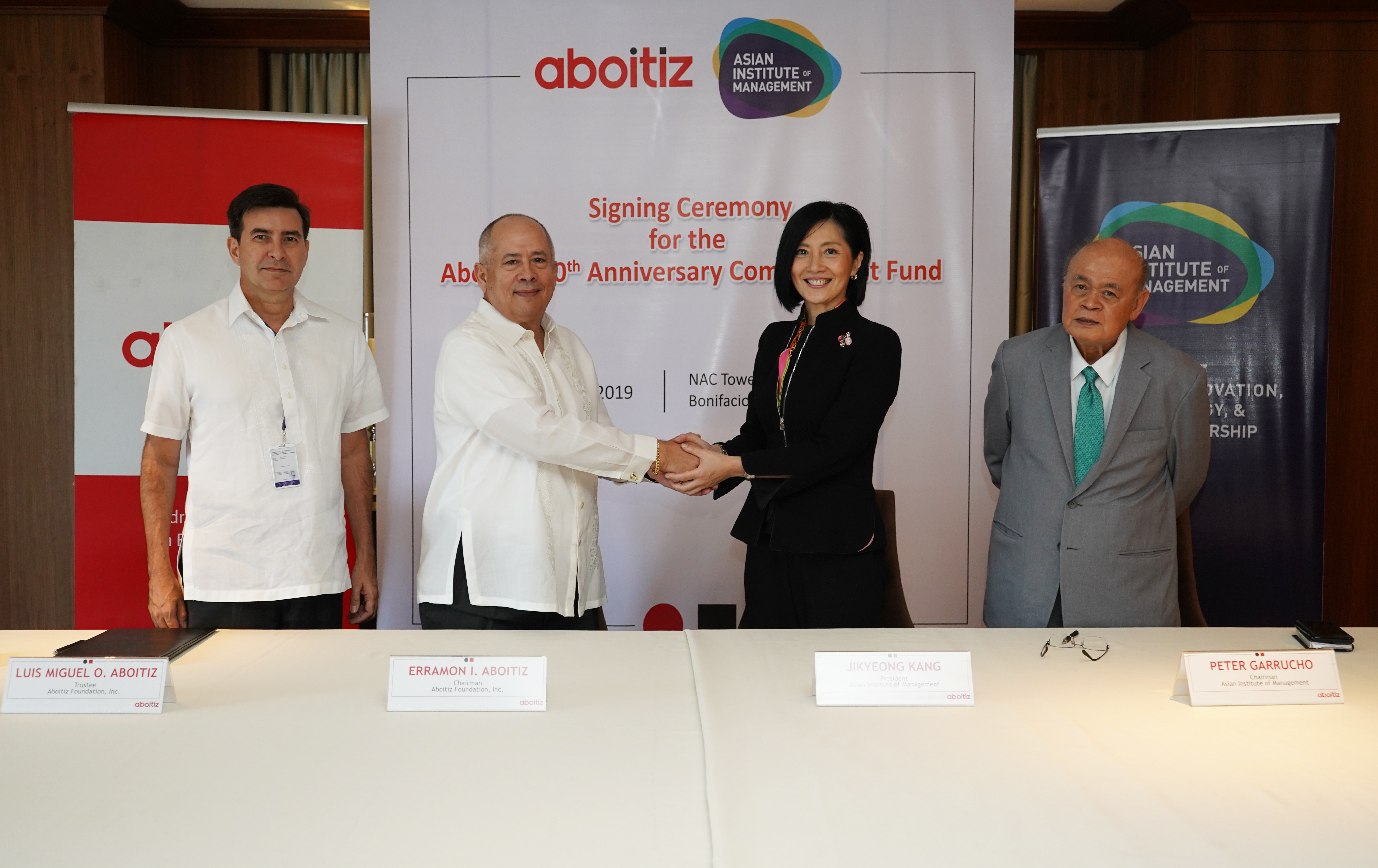 Over P500-B fund to help innovation, business, data science students at AIM