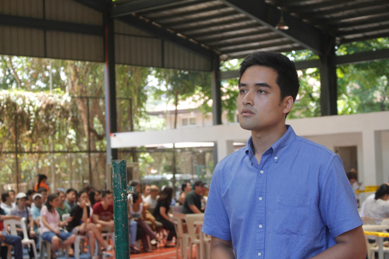 Neophyte Vico Sotto leads over Eusebio in Pasig