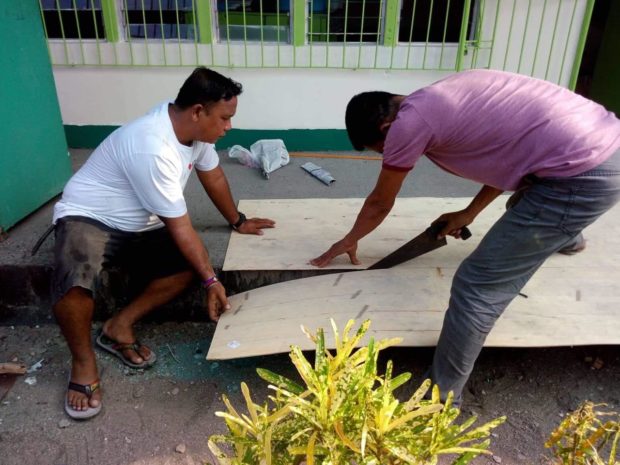 Village councilor shot dead in Calapan