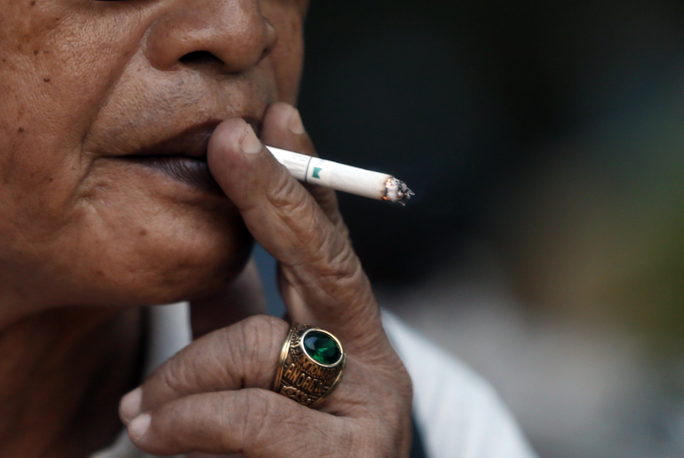 Higher tax on tobacco? Smokers seem undaunted
