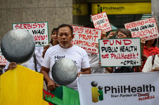 Alliance of Health Workers protest at PhilHealth