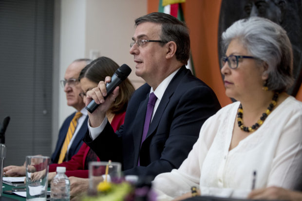 US, Mexico officials to begin talks over tariffs, border