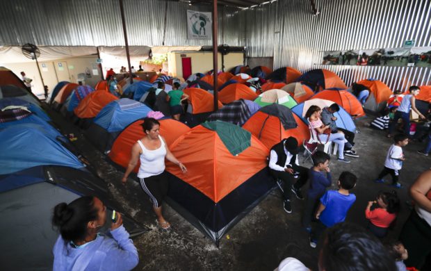  Central American migrants say deal doesn't dash asylum hopes