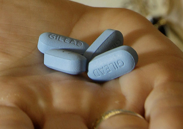 Daily HIV prevention pill urged for healthy people at risk