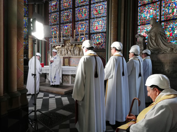  Notre Dame celebrates 1st Mass since devastating April fire