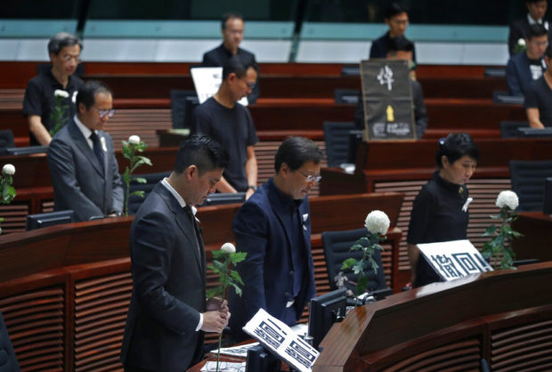 Hong Kong lawmakers raise complaints over police brutality