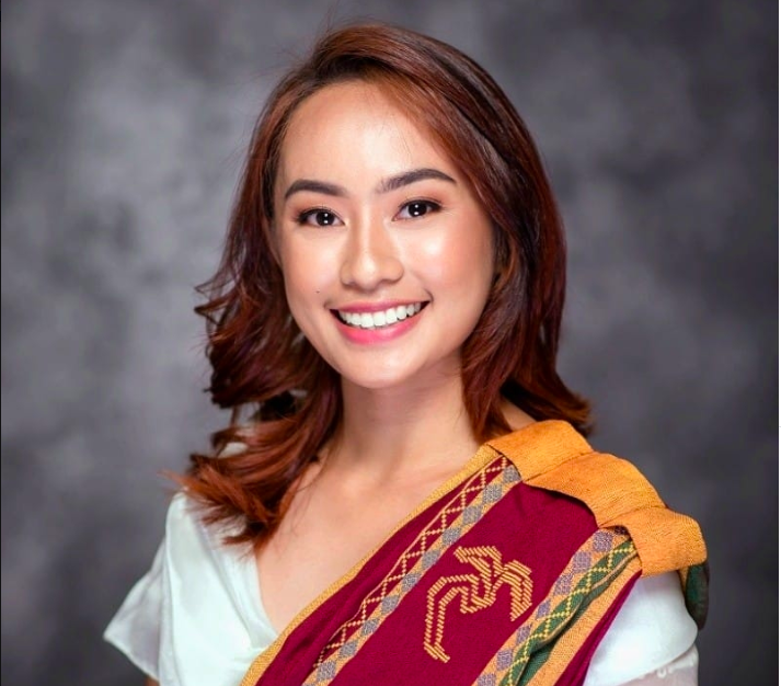 Daughter of slain lawyer graduates in UP with flying colors | Inquirer News