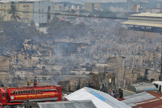 Mandaue City fire displaces 700 families