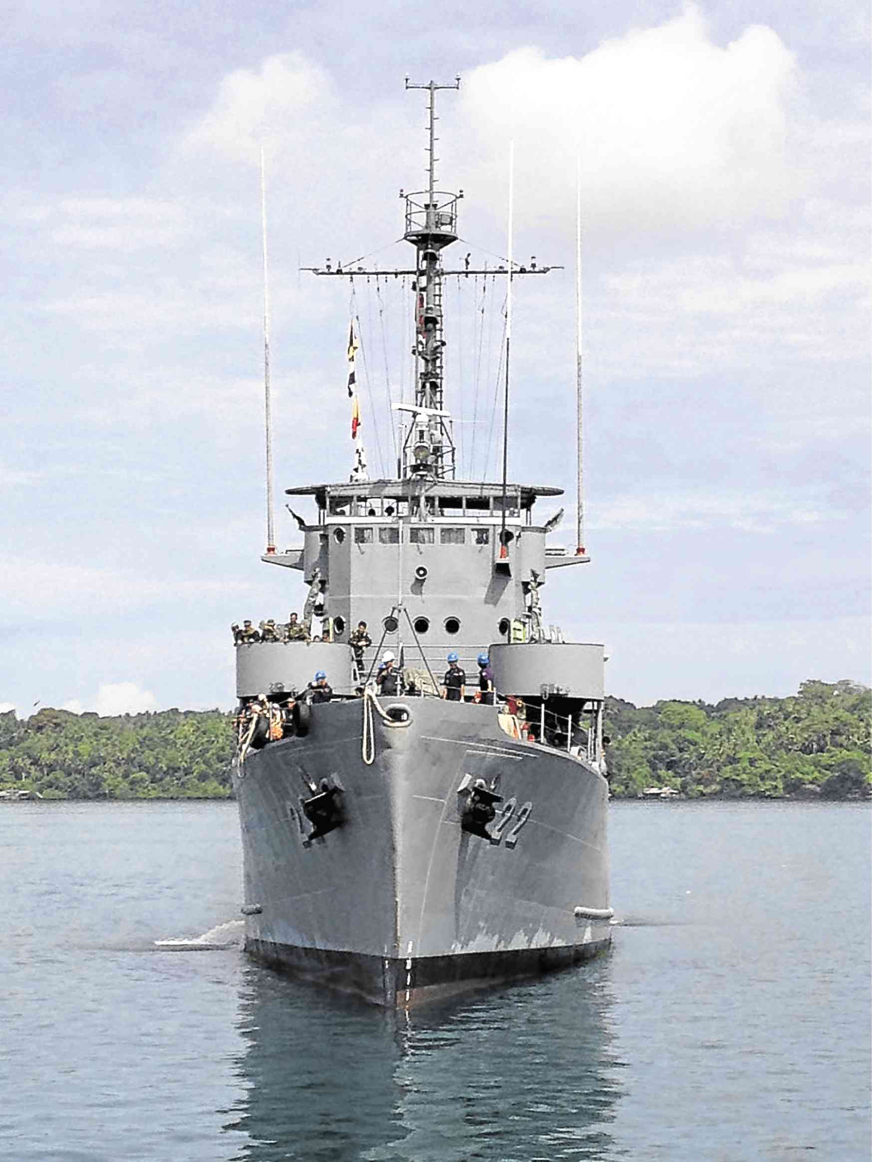 Navy legacy ship decommissioned
