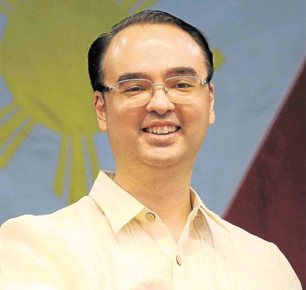 Cayetano denies some Cabinet members 'dictating' House on leadership issue