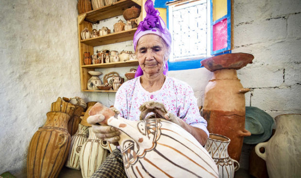Moroccan potter