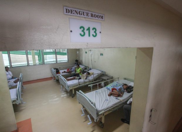 Dengue patients crowd gov’t hospitals