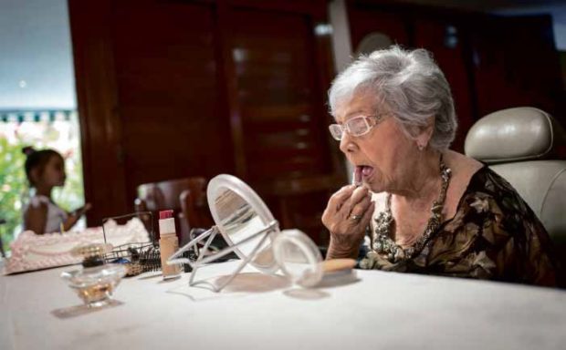 Longevity goal: Centenarians in Cuba aim for age 120
