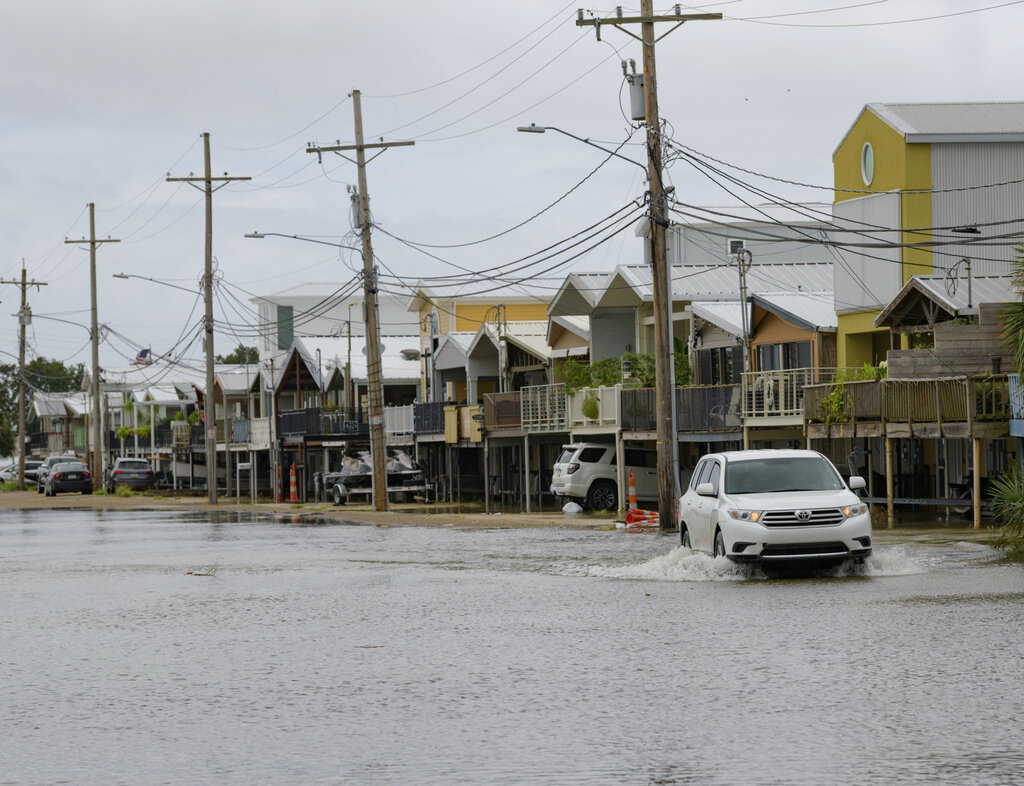 'It's powerful': Tropical storm starts lashing Louisiana