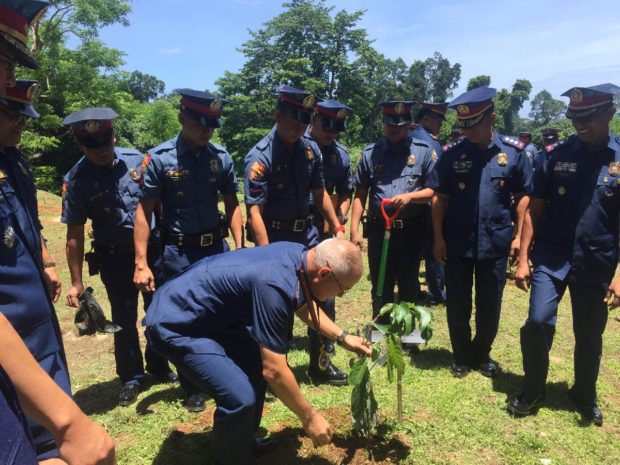 53 'erring' cops complete internal cleansing program in Subic