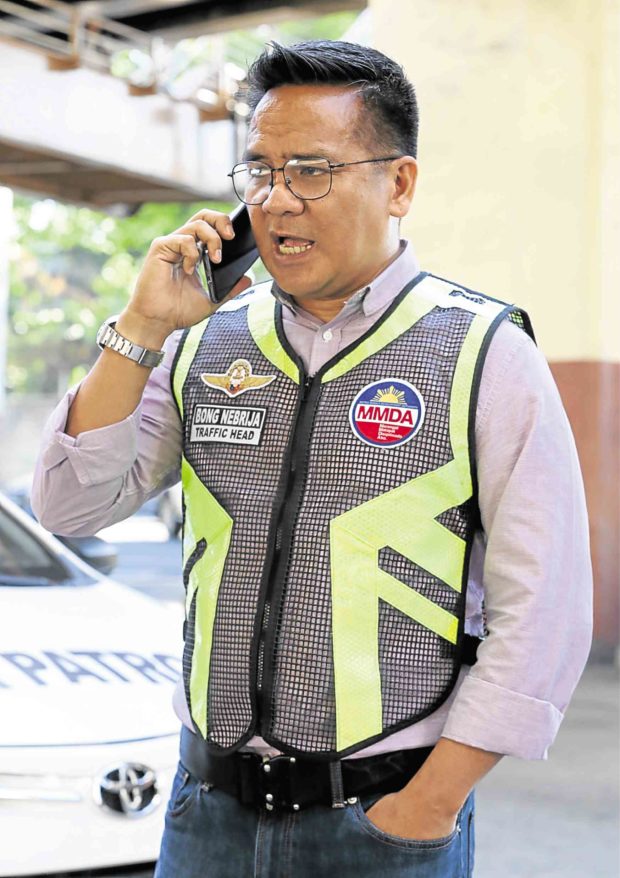 The Metropolitan Manila Development Authority (MMDA) on Wednesday said it will be conducting an investigation into the incident where Senator Bong Revilla Jr.'s car was allegedly apprehended for using the Edsa bus carousel lane and then allowed to pass through.
