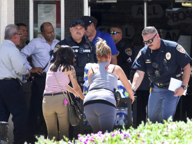  20 dead in El Paso shopping complex shooting says Texas governor