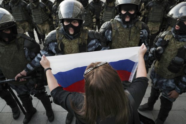Russian media agency complains YouTube facilitates protests