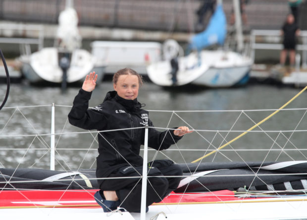  Teen activist sails across Atlantic to go to climate meeting