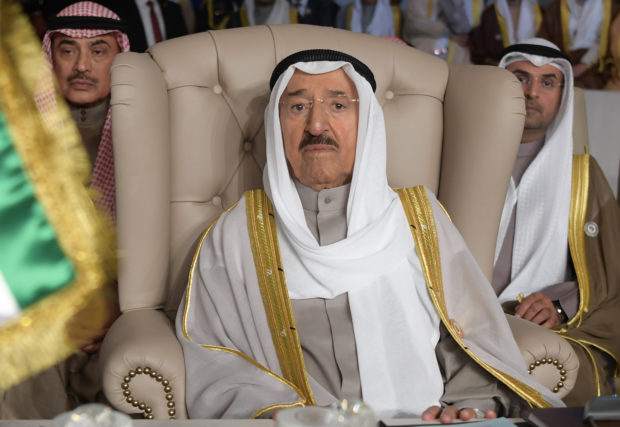 Kuwait's emir, 90, appears for first time after health scare