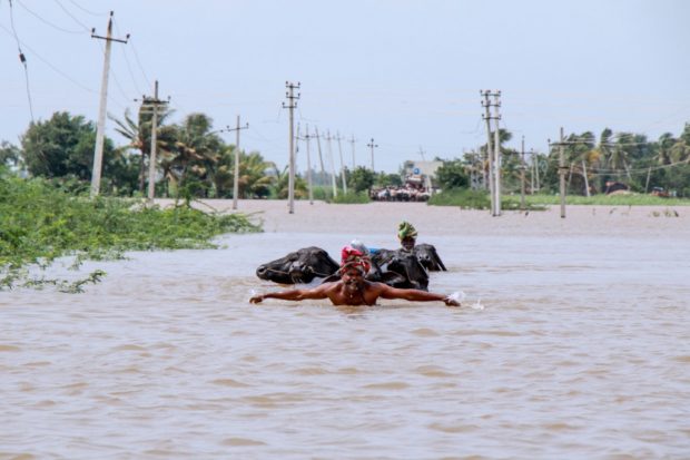 One million moved into camps, 184 dead in India monsoon floods