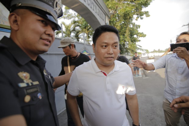 Ex-Daraga mayor tagged in Batocabe slay freed after posting bail