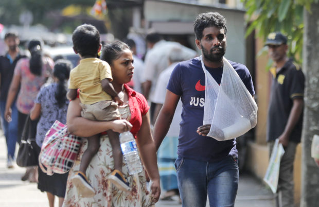 Sri Lankan doctors strike over salary 'injustice'
