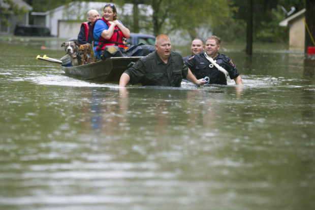 2 dead as TS 'Imelda' strands drivers, floods homes in Texas