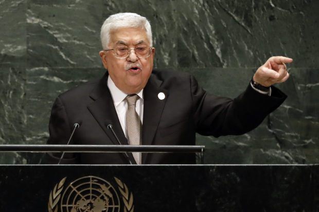  Abbas slams US for 'depriving peace process of credibility'