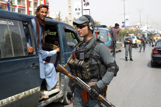 Afghan voters torn between fear, frustration, sense of duty