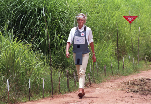 Prince Harry walks through Angola minefield, echoing Diana