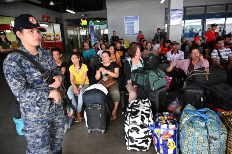 270,000 passengers seen in ports nationwide on All Souls' Day